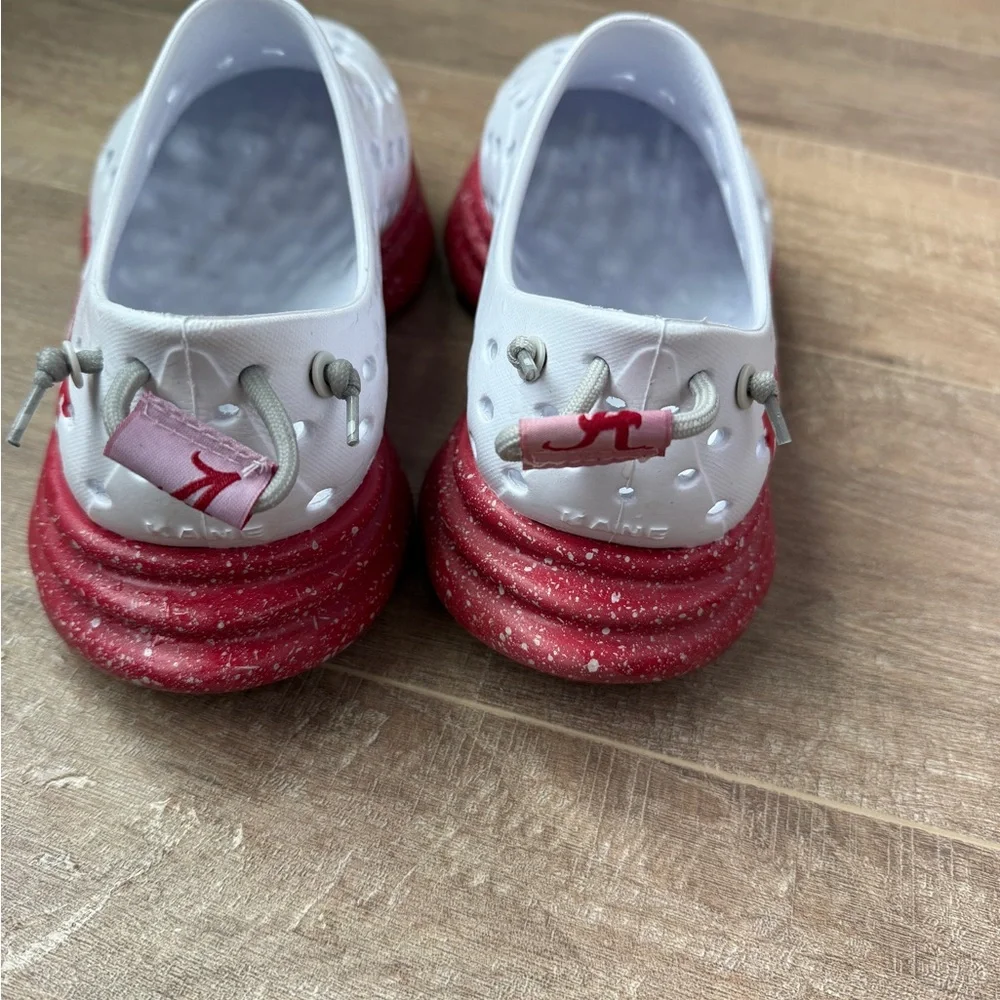 Alabama Crimson and white Slip-On Shoes Kane - Picture 4 of 6